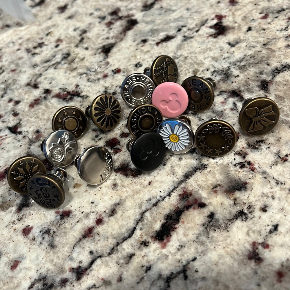 BUTTON PINS for Jeans!